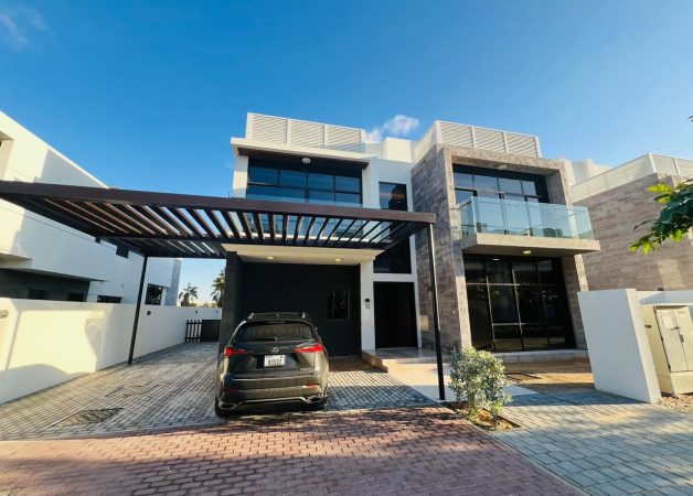 5 Bedroom Luxury Golf&Lake view Stand alone Villa