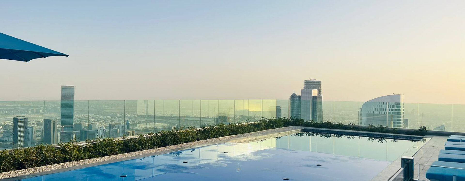 Paramount Tower Hotel and Residences